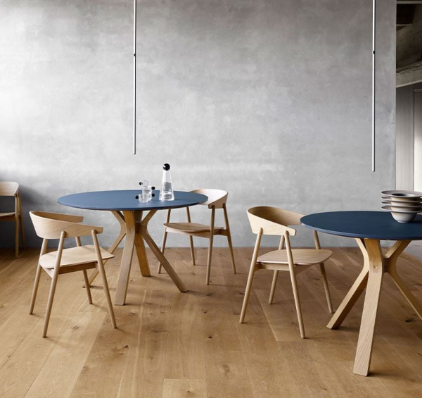 Andersen Furniture Space Tisch rund